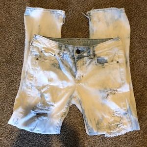 American Eagle distressed bleached jeans size8